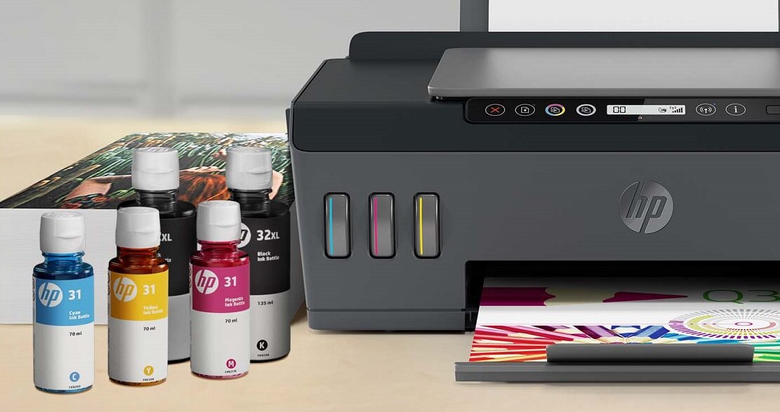 Urządzenie wielofunkcyjne HP Smart Tank Plus 555 Wi-Fi drukowanie skanowanie kopiowanie tusz jakość kolor czerń zbiornik przyciski płynność oszczędność wymiary Rozdzielczość druku