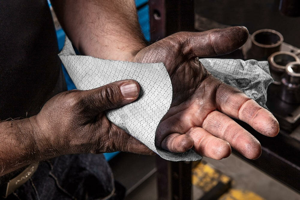 NEO chusteczki plamy klej żywica silikon lakier farba pianka polimery ekologiczne przyjazne ph skóra zapach