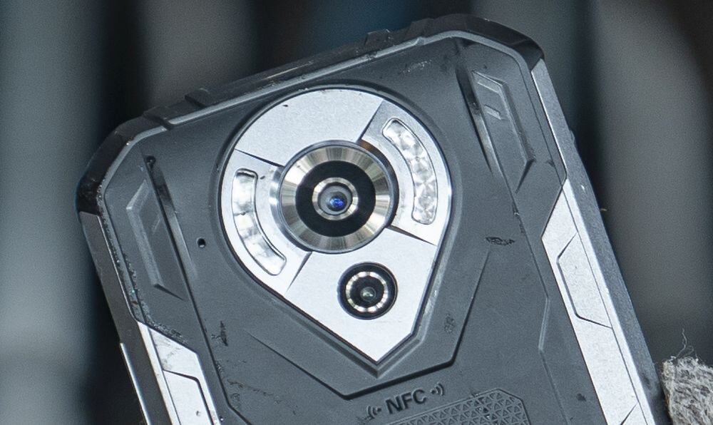 Smartfon OUKITEL WP16   ekran bateria aparat procesor ram pamięć pojemność rozdzielczość zdjęcia filmy opis dane cechy blokady system łączność wifi bluetooth obudowa szkło odporność porty muzyka transfer sieć przekątna matryca waga czujniki oled amoled ips