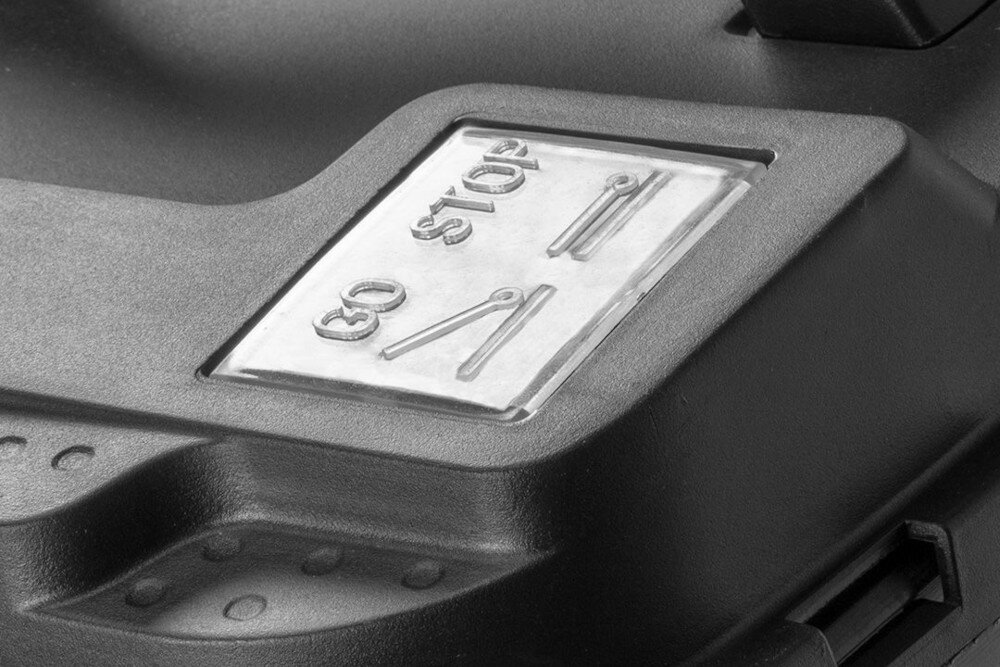 Kosiarka elektryczna GRAPHITE 59G475 2000W kosz nakladka