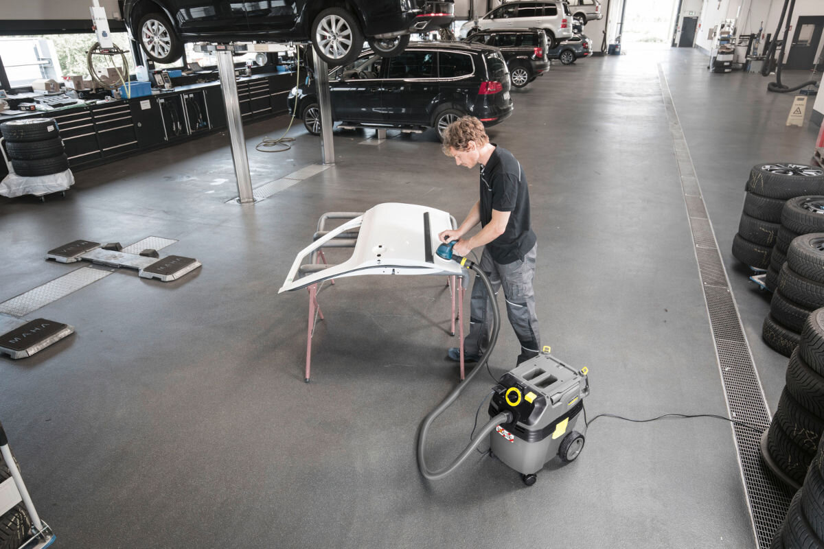 Odkurzacz KARCHER WD 5 P V-25/5/22 1.628-307.0 moc 1100W