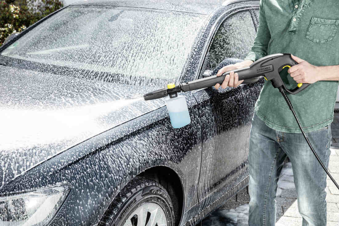 Aktywna piana KARCHER 6.296-173.0 5000 ml lekko zasadowe pH czyszczenie lakier środowisko OECD