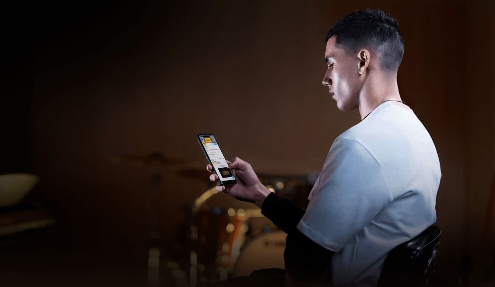 Smartfon XIAOMI Poco M4 Pro  ekran bateria aparat procesor ram pamięć pojemność rozdzielczość zdjęcia filmy opis dane cechy blokady system łączność wifi bluetooth obudowa szkło odporność porty muzyka transfer sieć przekątna matryca waga czujniki