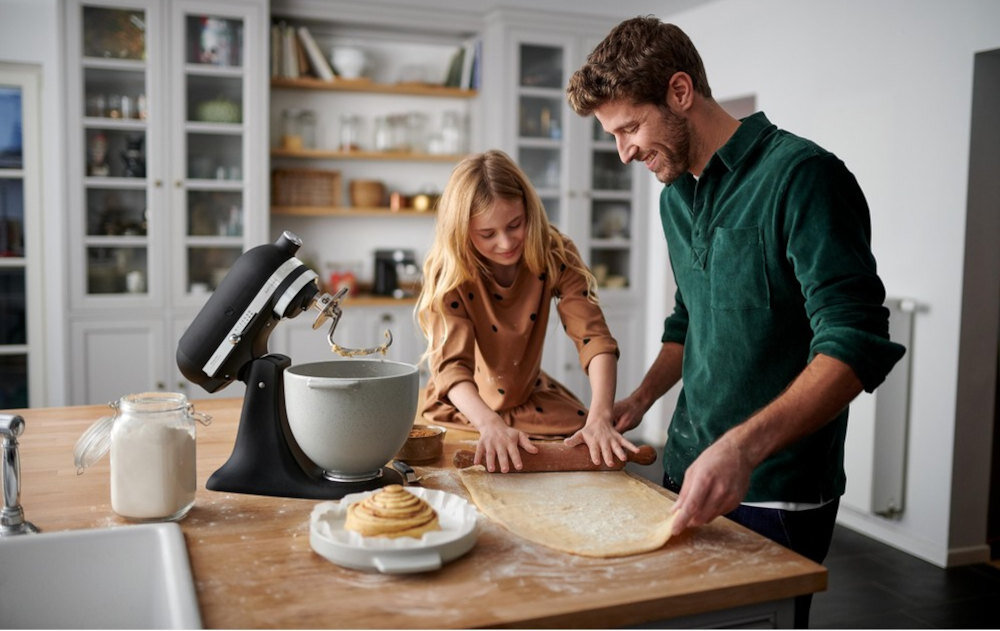 Robot kuchenny planetarny KITCHENAID Artisan 5KSM185PSEOB mozliwosci uzytkowanie moc 300 W akres predkosci