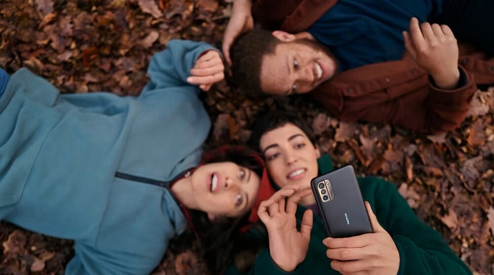 Smartfon NOKIA G11 ekran bateria aparat procesor ram pamięć pojemność rozdzielczość zdjęcia filmy opis dane cechy blokady system łączność wifi bluetooth obudowa szkło odporność porty muzyka transfer sieć przekątna matryca waga czujniki