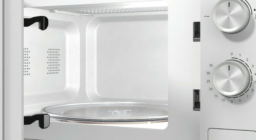 Kuchenka mikrofalowa GORENJE MO17E1W para AquaClean czyszczenie