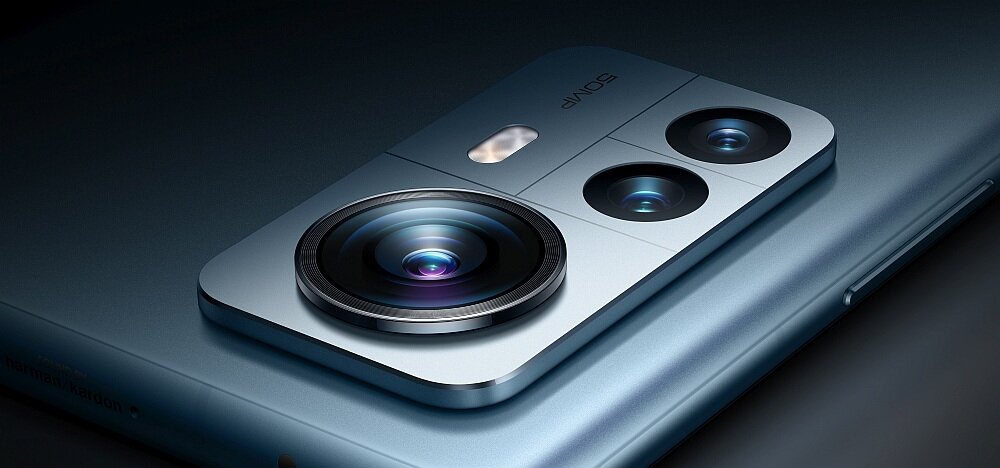 Smartfon XIAOMI 12 Pro  ekran bateria aparat procesor ram pamięć pojemność rozdzielczość zdjęcia filmy opis dane cechy blokady system łączność wifi bluetooth obudowa szkło odporność porty muzyka transfer sieć przekątna matryca waga czujniki