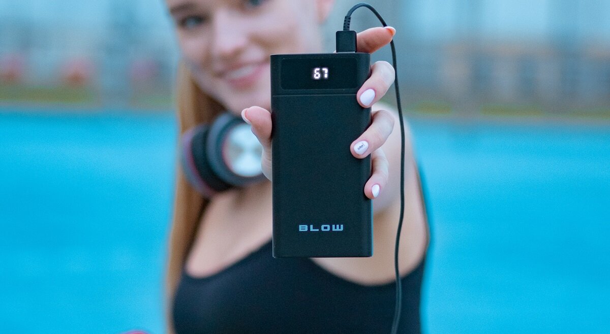 Powerbank BLOW PB40A 40000mAh 20W idealny produkt ładowanie telefon tablet nawigacja kamera aparat fotograficzny odtwarzaczy MP3 odtwarzaczy MP4 czas pracy Quick Charge bateria polimerowa wyświetlacz LED