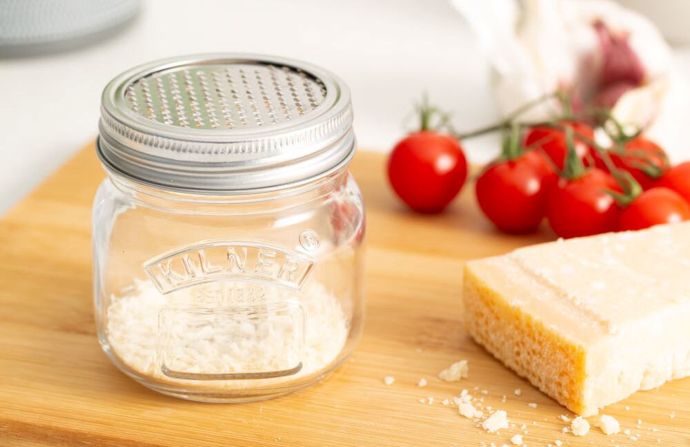 Słoik KILNER Storage Jar & Fine Grater Lid 0.25 L funkcjonalny