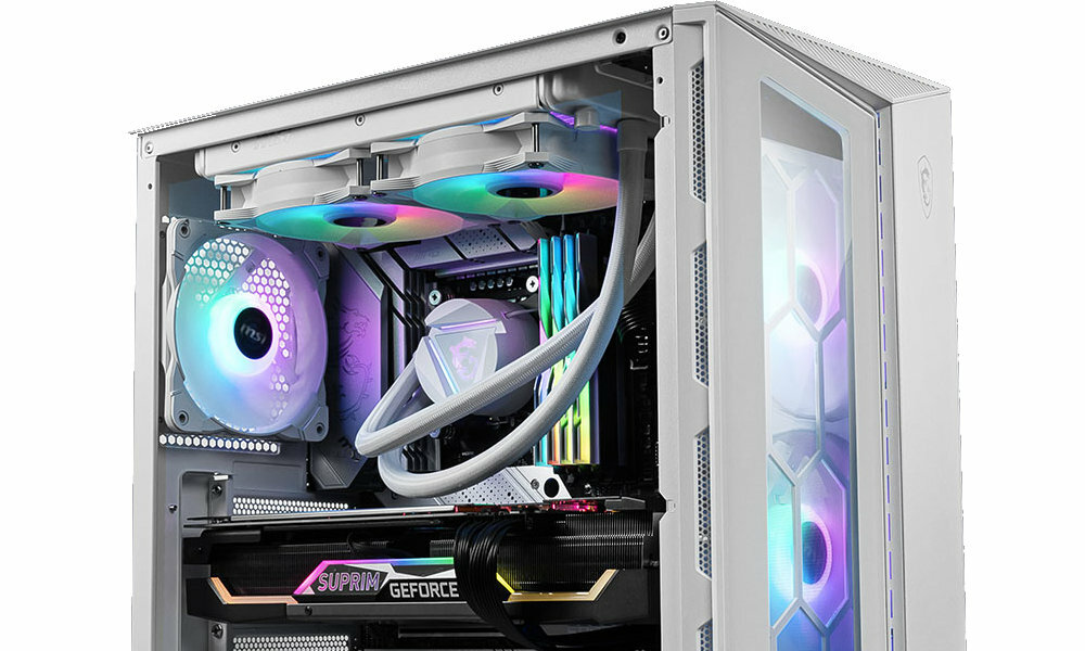 MSI Mpg Gungnir 110R srodek