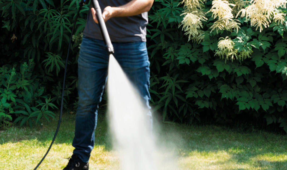 Myjka cisnieniowa NILFISK CORE 150-10 Powercontrol PAD EU obrotowa lanca regulacja kierunku strumienia czyszczenie w pionie w poziomie