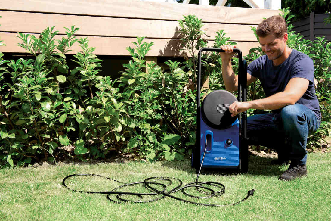 Myjka cisnieniowa NILFISK CORE 150-10 Powercontrol DP EU komfort uzytkowanie 10-metrowy waz zwijacz