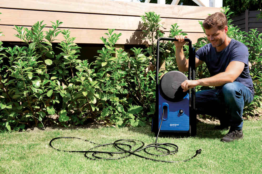 Myjka cisnieniowa NILFISK CORE 150-10 Powercontrol P EU komfort uzytkowanie 10-metrowy waz zwijacz