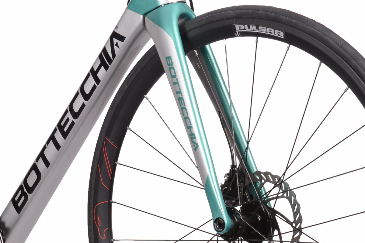 Rower szosowy BOTTECCHIA 8Avio Revolution U21 28 cali Czerwony widelec karbon