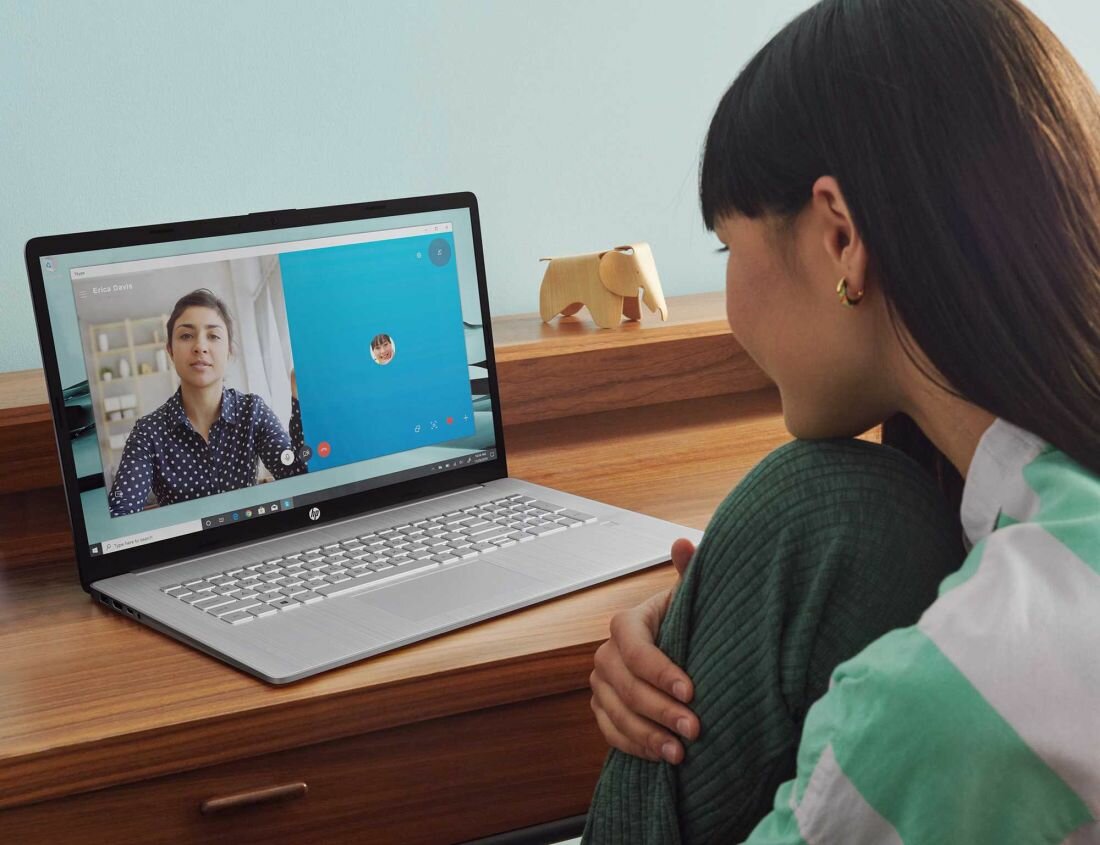 Laptop HP 17 - Mocne podzespoły Intel Core i7 16 GB pamięć ram dysk ssd