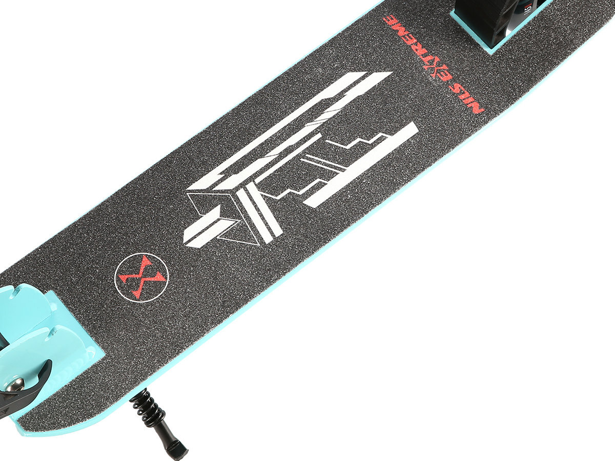 Hulajnoga NILS EXTREME HM2160 Bialo-niebieski wyglad aluminium