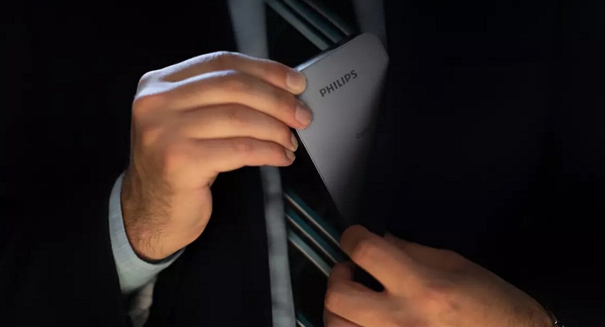 Projektor PHILIPS GoPix 1 GPX1100 Niezwykle elegancki, wysokiej jakości projektor Będzie Ci towarzyszył nawet podczas podróży