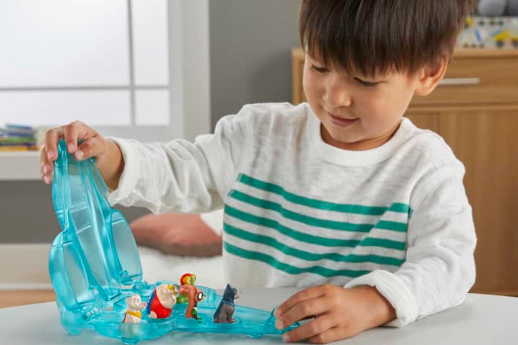 Zestaw figurek FISHER PRICE DC League Of Super-Pets Schowek odrzutowiec HGV07 zabawa film radość