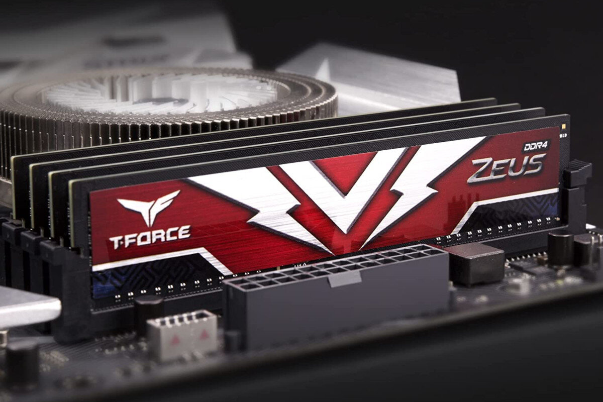 Pamiec RAM TEAM GROUP T-Force Zeus 32GB 3200MHz energooszczedne