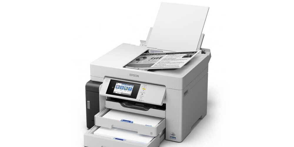 Urządzenie wielofunkcyjne EPSON EcoTank Pro M15180 Automatyczny druk dwustronny, Wi-Fi prezentacja urządzenia od przodu na białym tle pod kątem rozłożone Obsługa papieru od 64 do 255 g/m² w różnych zastosowaniach elastyczność