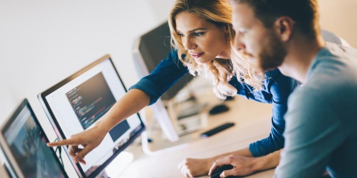 Komputer LENOVO V30a Funkcja Smart Conference