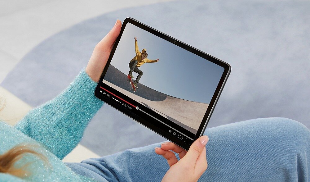 Tablet HUAWEI MatePad ekran bateria aparat procesor ram pamięć pojemność rozdzielczość zdjęcia filmy opis dane cechy blokady system łączność wifi bluetooth obudowa szkło odporność porty muzyka transfer sieć przekątna matryca waga czujniki