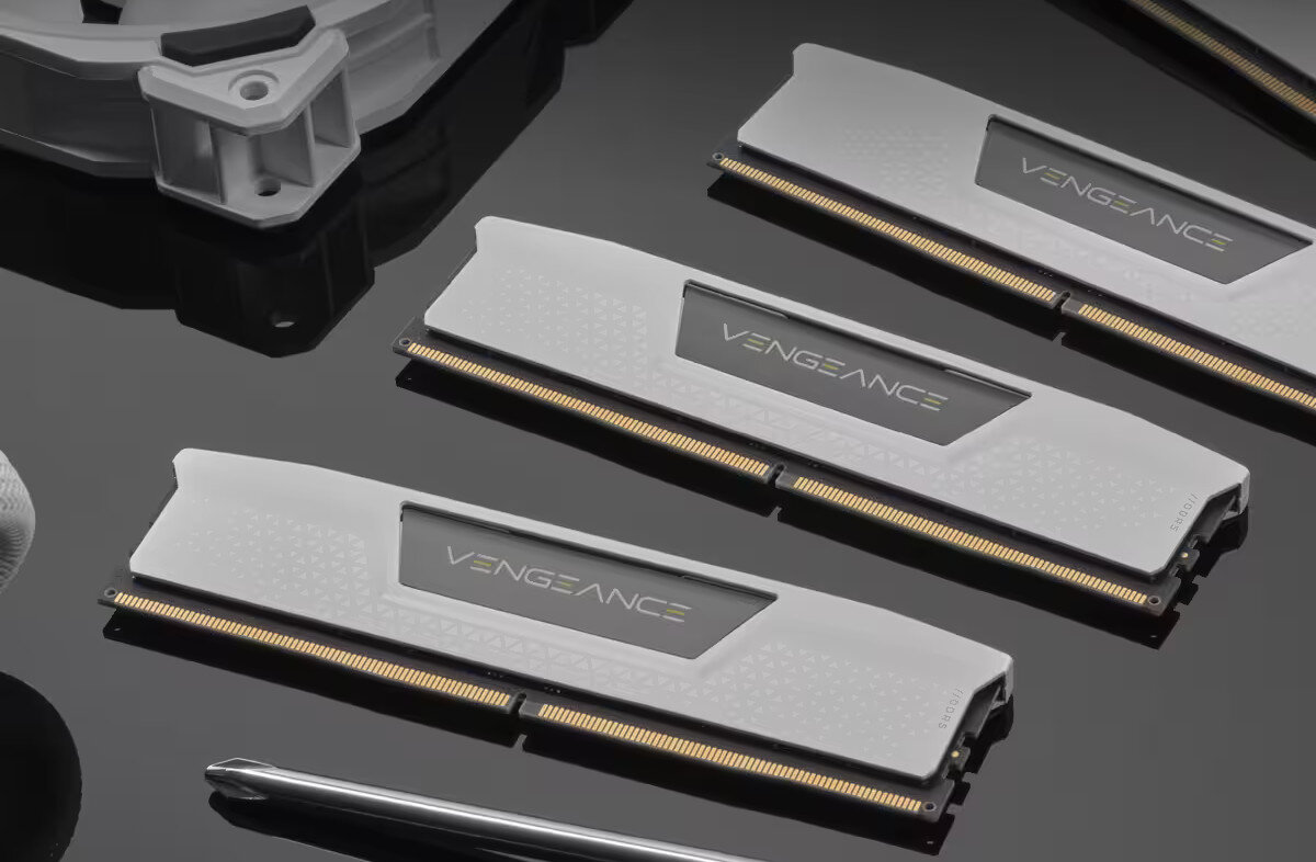 Pamiec RAM CORSAIR Vengeance 32GB 5200MHz konstrukcja radiator napięcie parametry