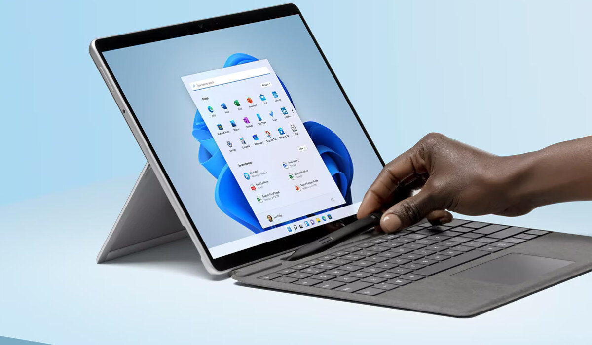 Klawiatura Microsoft Surface Pro Signature Type Cover + Pióro Surface Slim Pen 2 kolory materiał luksus potęga rzeczywistość konstrukcja wygoda wszechstronność