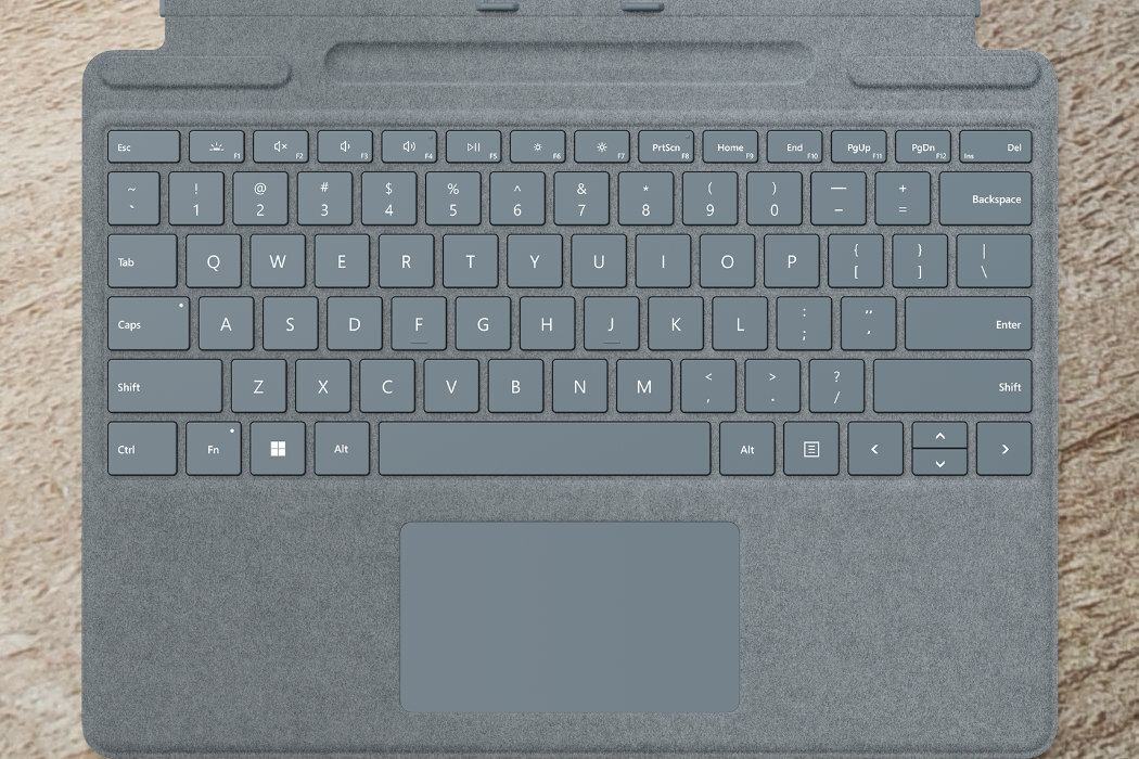 Klawiatura Microsoft Surface Pro Signature Type Cover + Pióro Surface Slim Pen 2 kolory materiał luksus potęga rzeczywistość konstrukcja wygoda wszechstronność