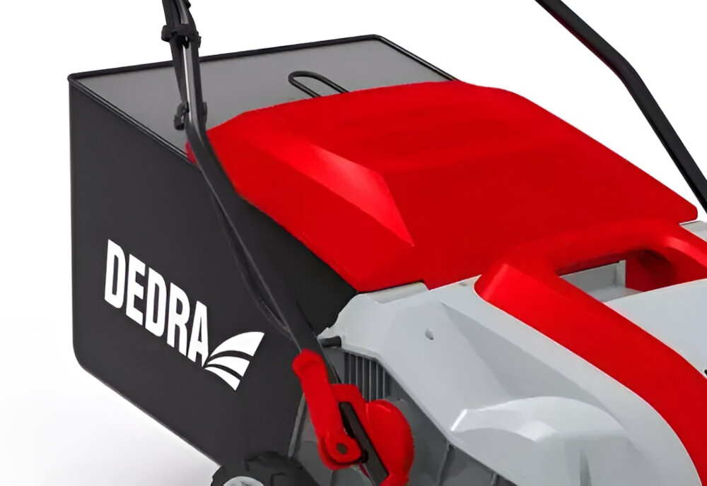 Wertykulator elektryczny DEDRA DED8686 wyczesywanie z trawnika mchu lisci chwastow do obrobki darniny i regeneracji powierzchni trawy kosz na odpadki pojemnosc 55 litrow z wysokiej jakosci materialow
