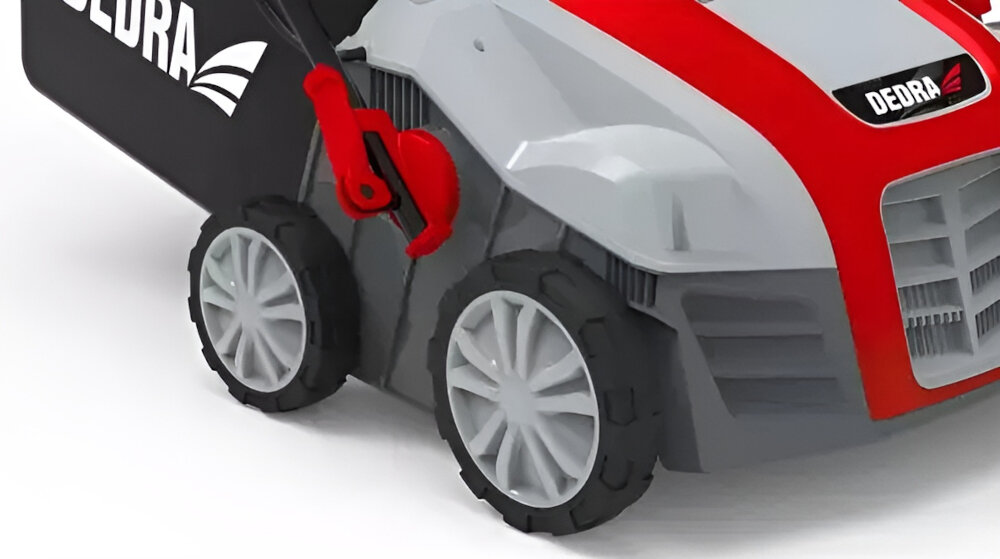 Wertykulator elektryczny DEDRA DED8686 duze kola mocna obudowa z wysokiej jakosci tworzywa sztucznego niewielka waga 13,48 kg szerokosc robocza 40 cm