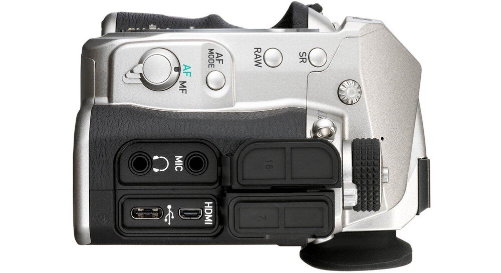 Aparat PENTAX K-3 Mark III  zdjęcia obiektyw ekran wizjer ogniskowa przysłona migawka obudowa bateria zasilanie filmy nagrywanie rozdzielczość matryca rozmiar przekątna tryby iso montaż lampa światło przyciski sterowanie menu kontrast jasność balans bieli filtry cmos karta pliki format zapis seria