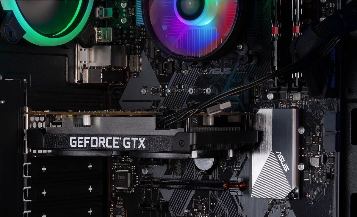 Komputer MAD DOG MD2400-A10 R5-2400GE RAM 16GB SSD 480GB GeForce GTX1650 Windows 11 Home procesor karta graficzna karta dźwiękowa złącza gaming