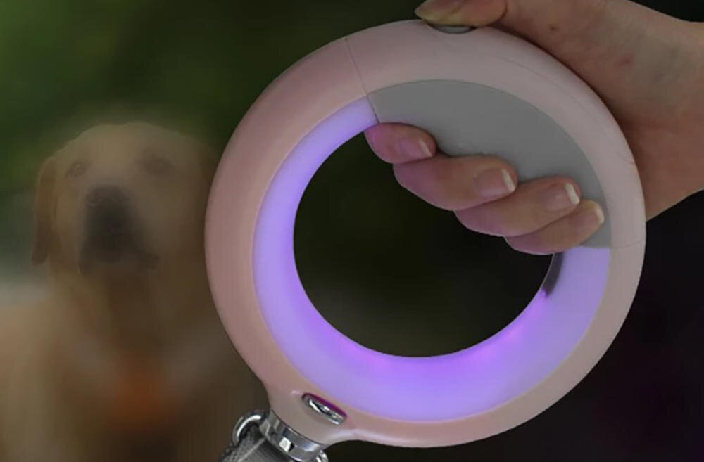 DOGGY VILLAGE uchwyt smycz podświetlenie kolorowe tryb światło stałe migające oddychające widoczność pies