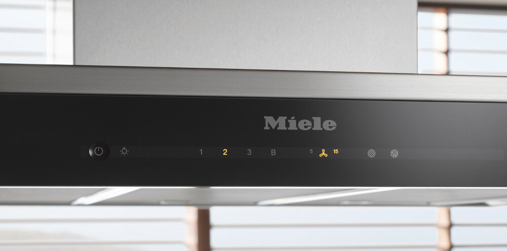 Okap MIELE DAS 4940 wentylator praca dodatkowa
