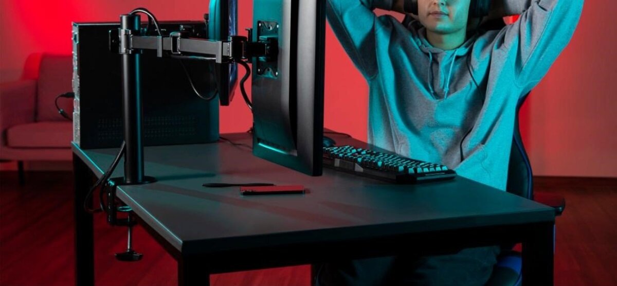 zdjęcie UCHWYTU DO MONITORA PLUS, 2 RAMIĘ, 13 - 35