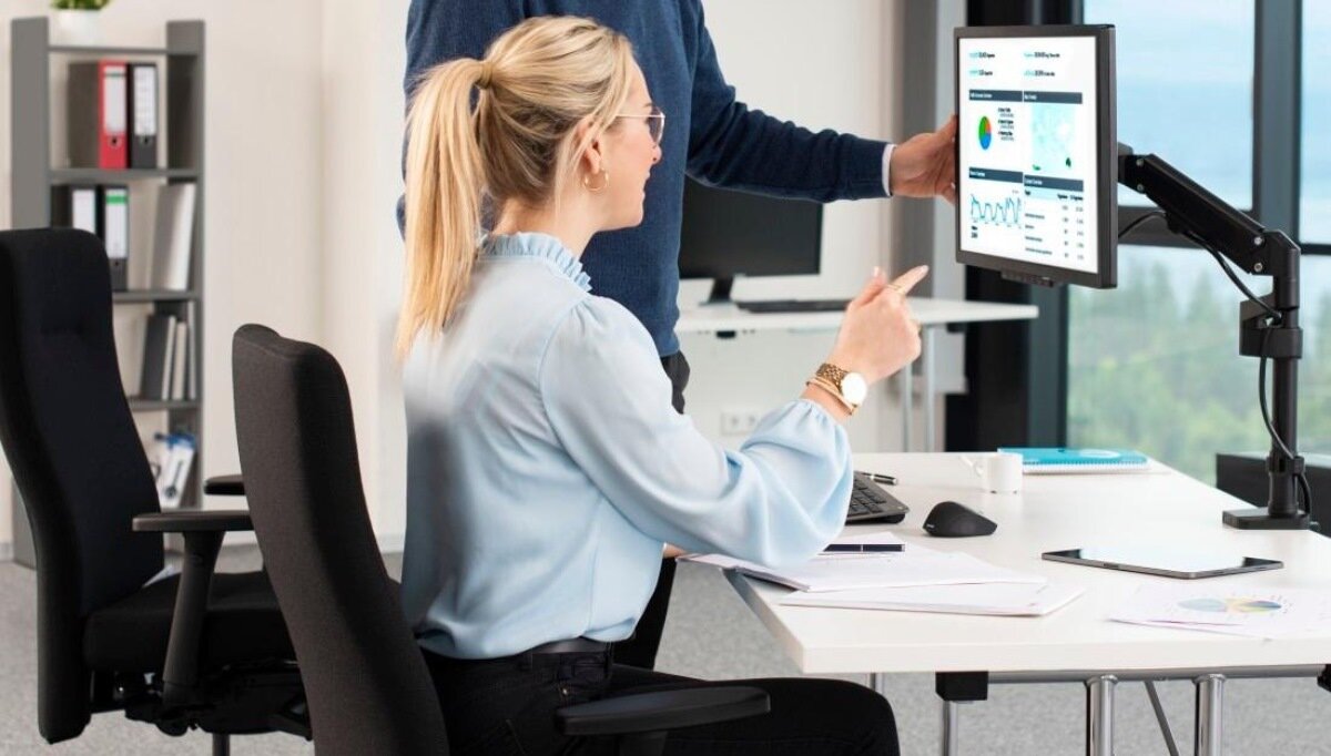 zdjęcie UCHWYTU DO MONITORA PREMIUM, SPRĘŻYNA GAZOWA, 1 RAMIĘ, 13 - 35