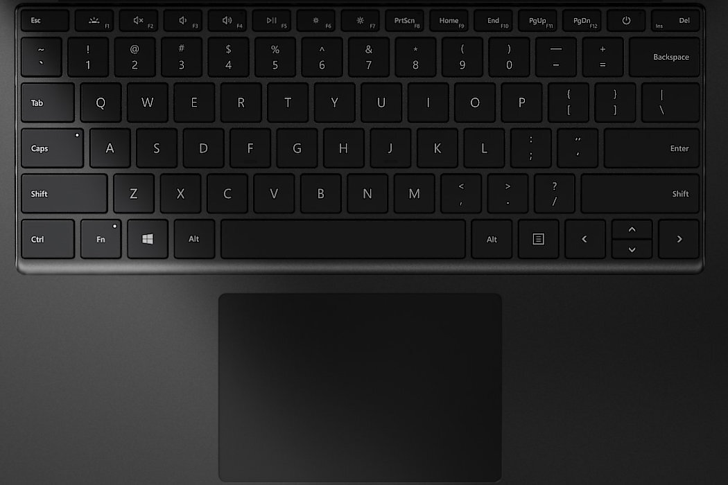 MICROSOFT Surface Laptop 4 klawisze tuchpad dokładkość