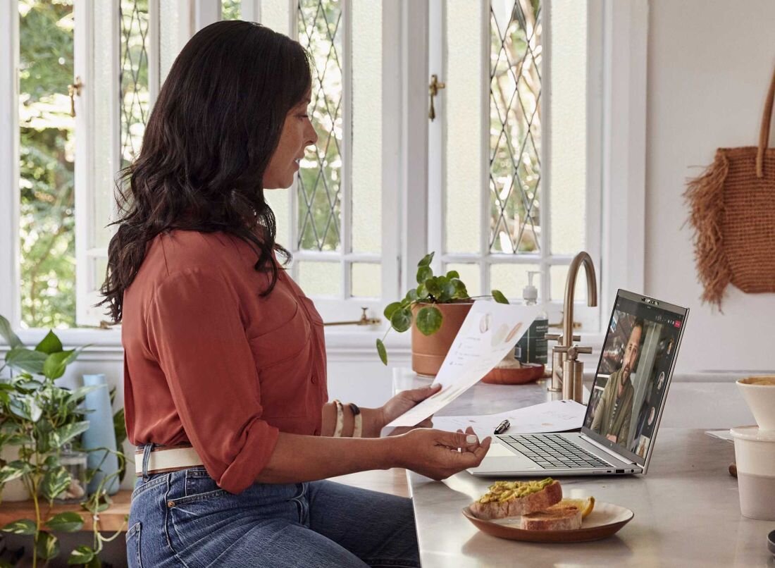 Laptop HP EliteBook 860 G9 - Kamera 5 Mpx 