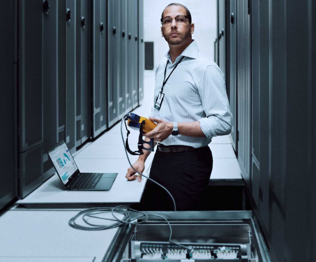 Laptop HP EliteBook 860 G9 - HP Wolf Pro Security Edition 