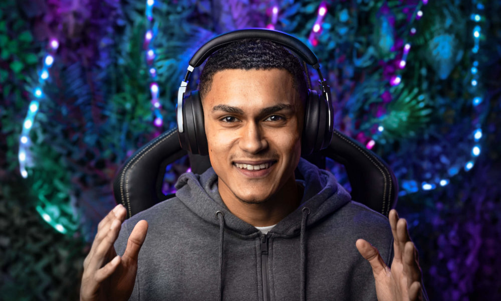 Taśma LED ELGATO Light Strip Extension czlowiek