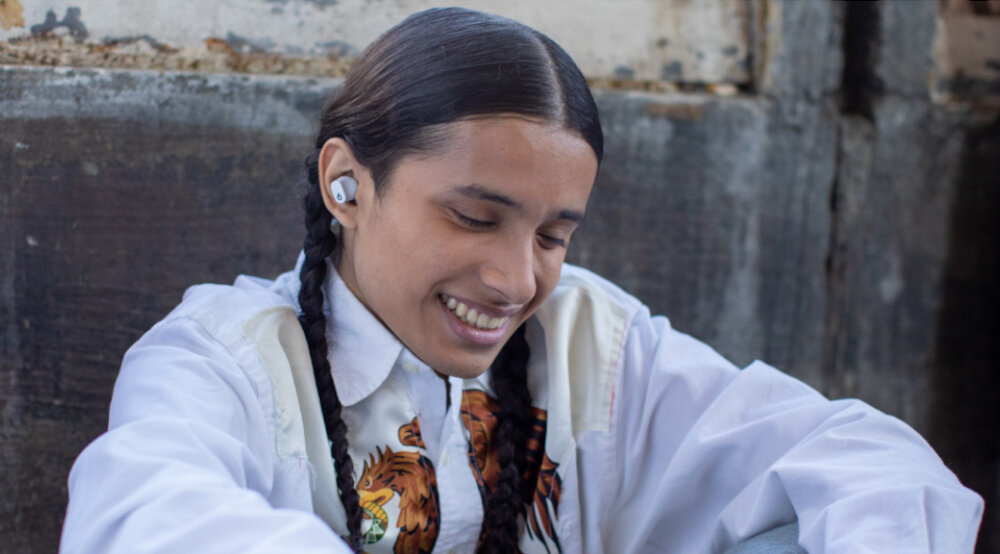 Słuchawki dokanałowe APPLE Beats Studio Buds zakłócenia łączność bluetooth