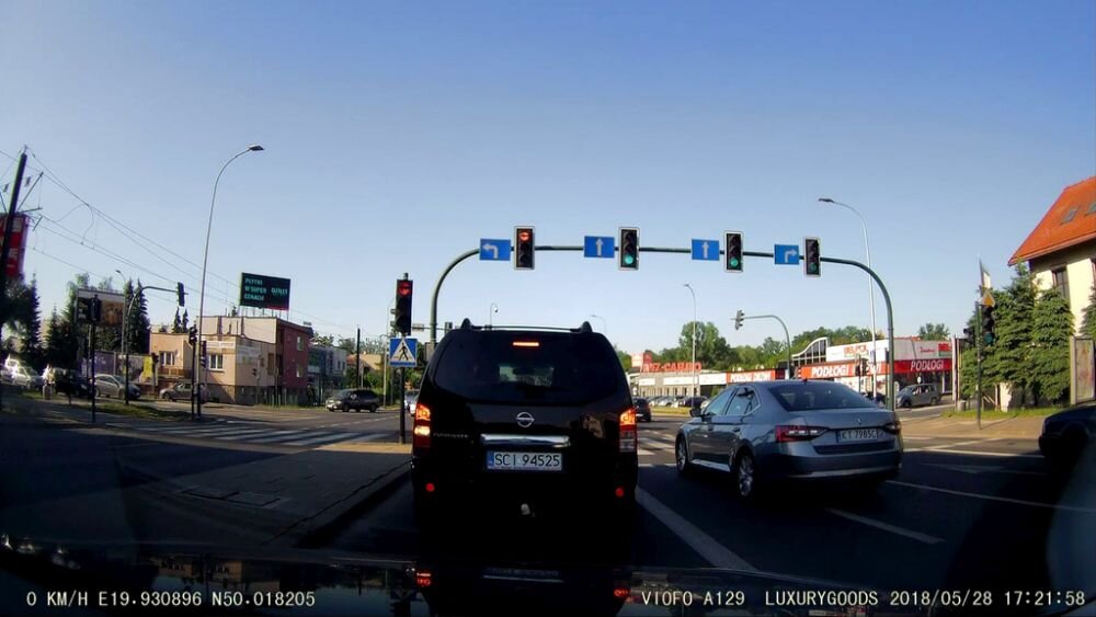 Wideorejestrator VIOFO A129  obiektyw rozdzielczość nagrywanie kąt zapis sensor czujnik montaż wymiary ładowanie zasilanie auto samochód rejestrowanie karta pamięć pojemność ładowarka obraz zdjęcia filmy aplikacja sterowanie 