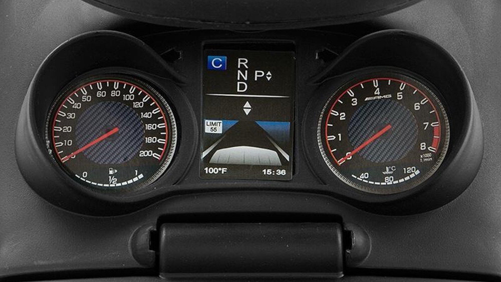 Jeździk MILLY MALLY Mercedes AMG C63 Coupe - zastosowanie