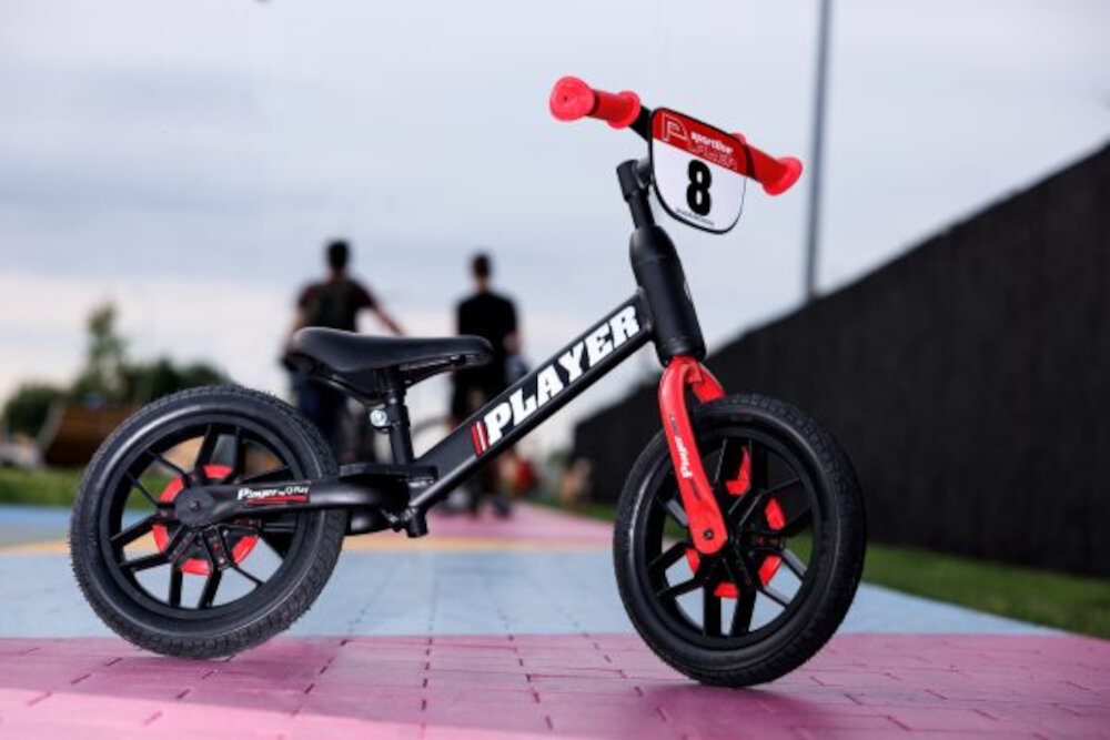 QPLAY Player rozpocznij przygode na rowerku biegowym