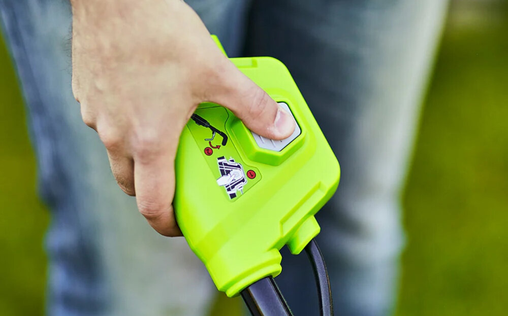 Kosiarka akumulatorowa GREENWORKS G40LM415 silnik szczotkowy duza moc przycisk obsluga prosta bezproblemowa