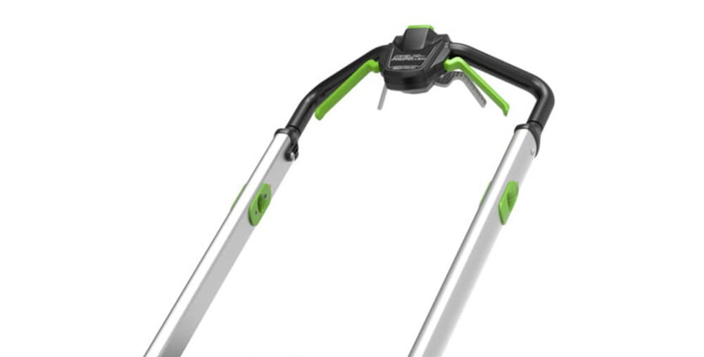 Kosiarka akumulatorowa GREENWORKS GD60LM46SP z napędem ergonomiczny uchwyt z miekkim wykonczeniem wygodny chwyt minimalizuje zmeczenie rak uchwyt mozna zlozyc wygodne przechowywanie