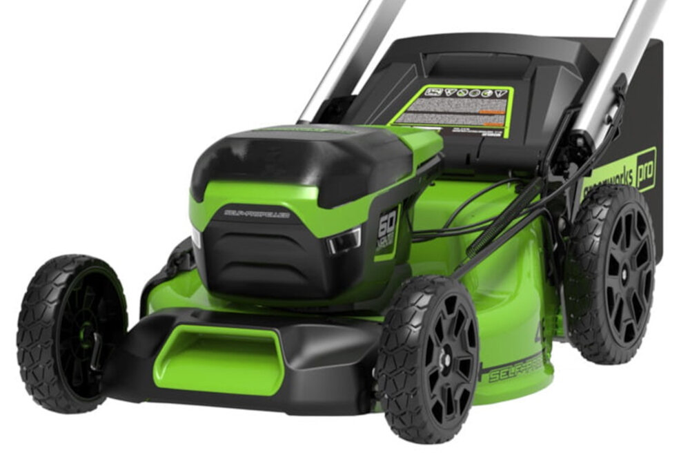 Kosiarka akumulatorowa GREENWORKS GD60LM46SP z napędem kola duze lozyskowe 20 cm na przod 25 cm na tyl skutecznie zmniejszaja opory toczenia naped ulatwia prowadzenie i manewrowanie