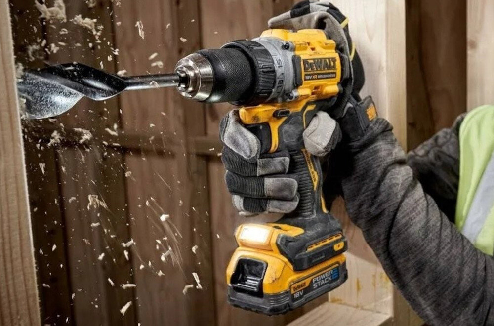 Wiertarko-wkrętarka DEWALT DCD800P2T-QW maksymalna średnica wiercenia w drewnie do 55 mm w stali do 13 mm