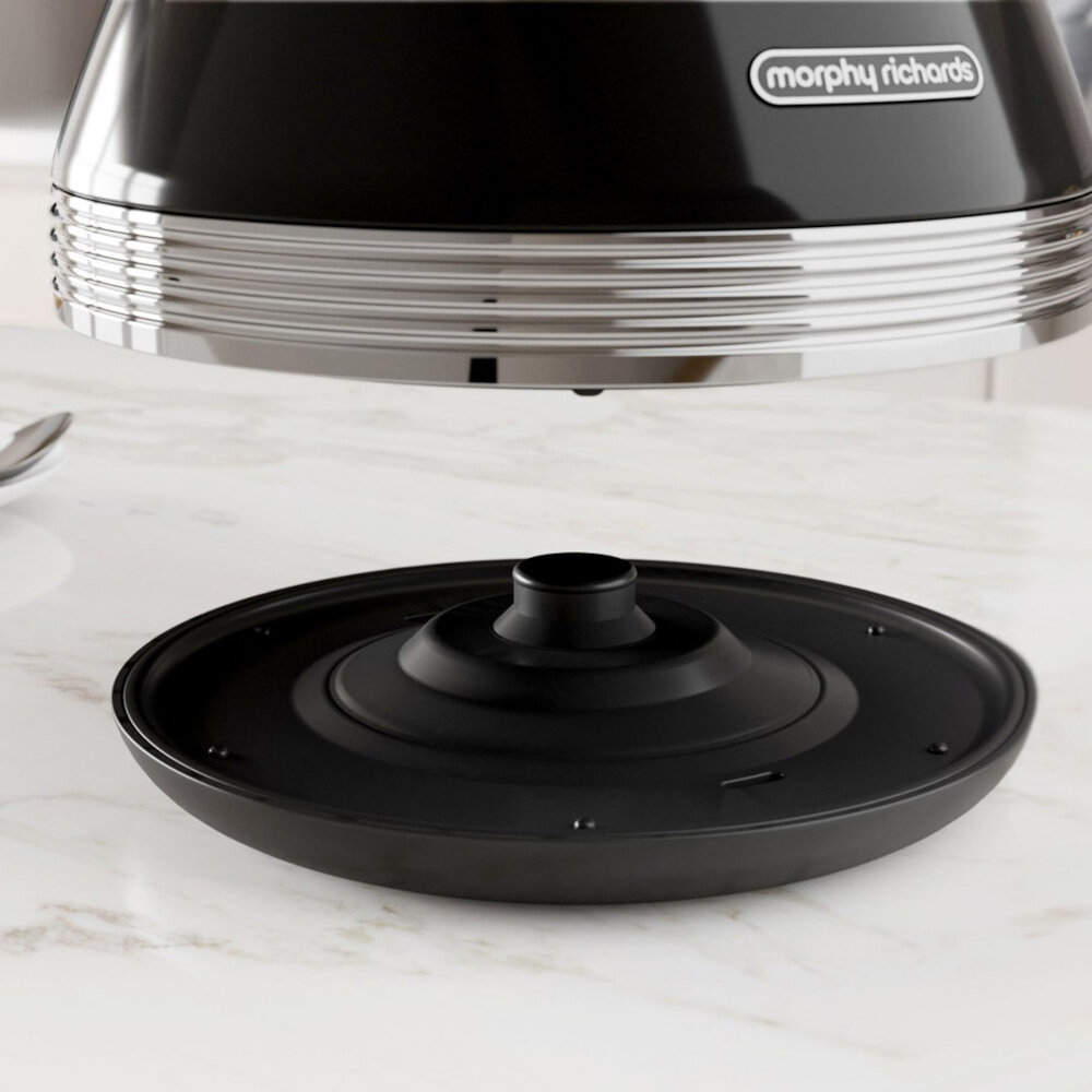 Czajnik MORPHY RICHARDS Venture